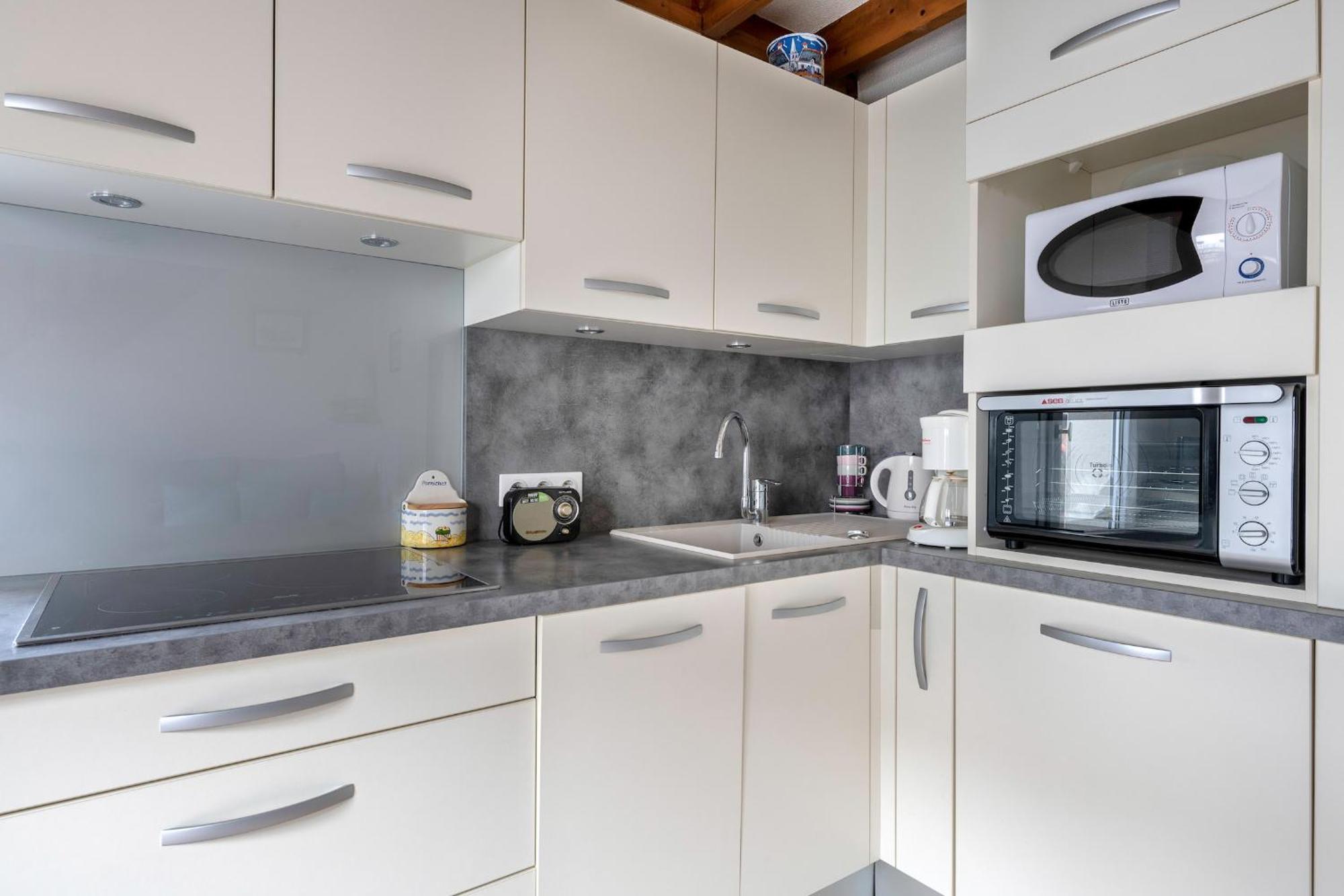 Vacances Familiales Dans Cette Maison A Порнише Екстериор снимка